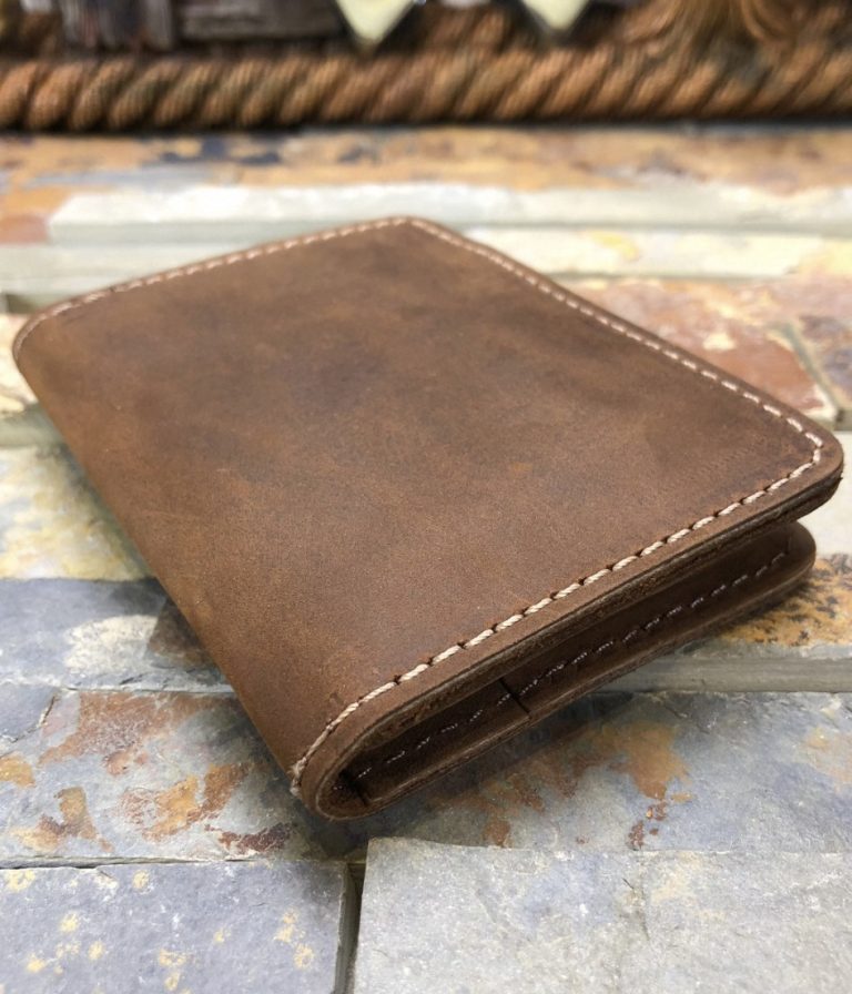 personalized wallets for men