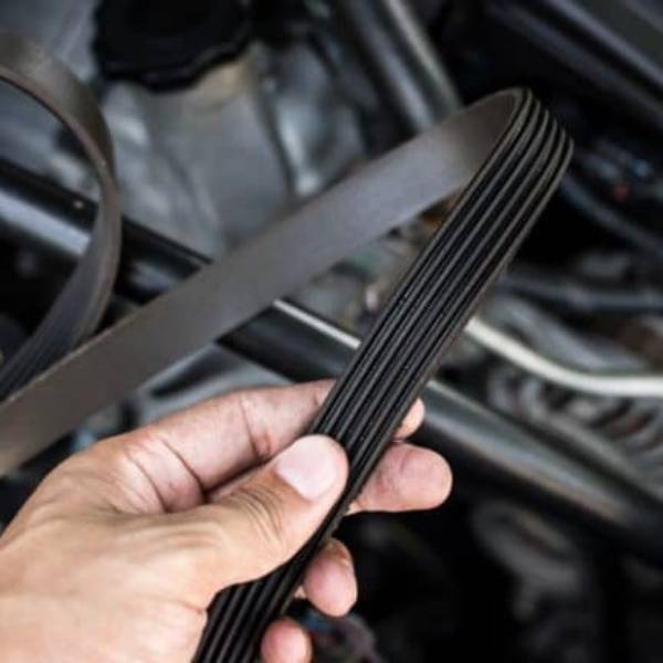 what happens to a car when the serpentine belt breaks?