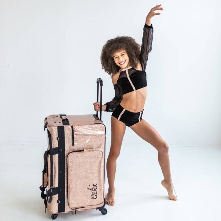 dance bag with rack