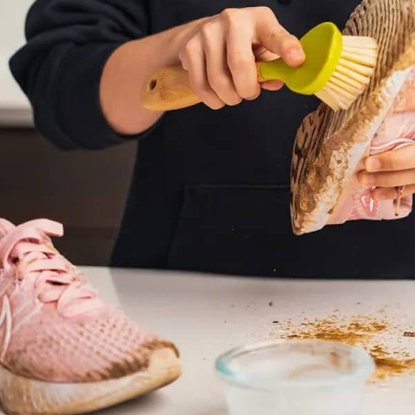 how to clean running shoes